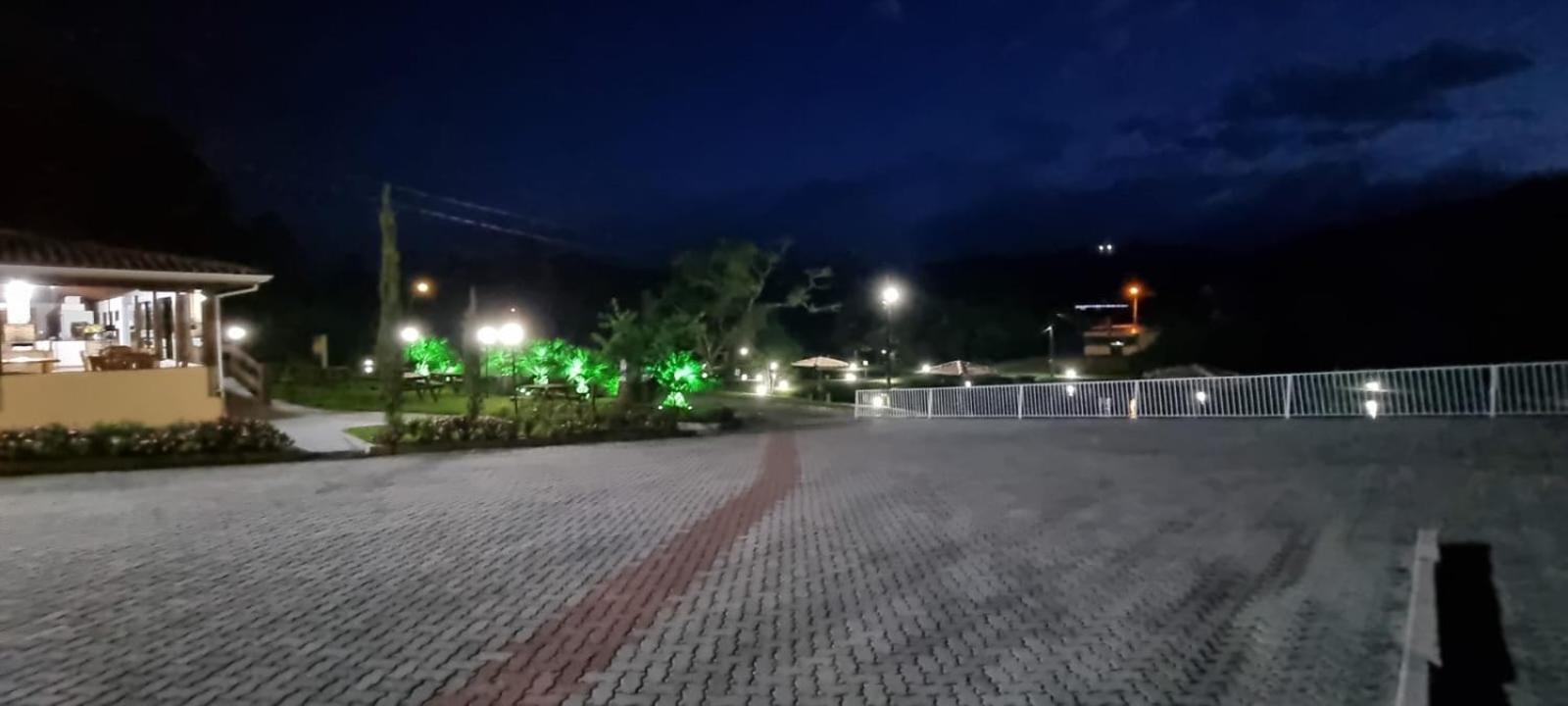 Espaco Villa Verde Ltda อีบิวนา ภายนอก รูปภาพ